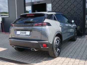Peugeot 2008 ALLURE Hybrid 145 e-DCS6 full