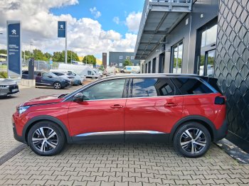 Peugeot 5008 GT LINE 1.6 PT 133 kW full
