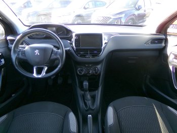 Peugeot 208 ACTIVE 1,2 PureTech 60kW full