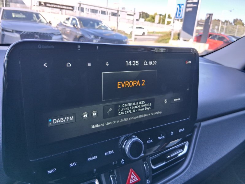 Hyundai i30 SMART 1.5 T-GDi MHEV 117 kW full