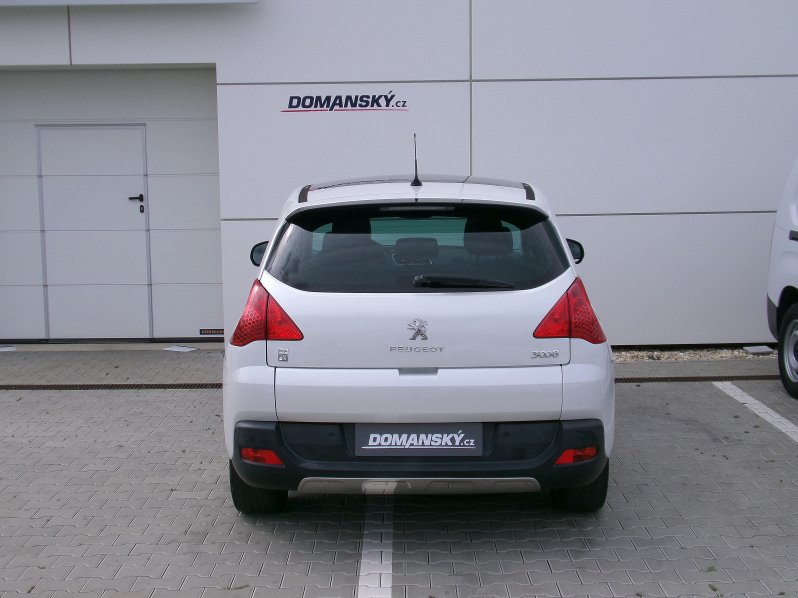 Peugeot 3008 ALLURE 2.0 HDi HYBRID4 120kW full