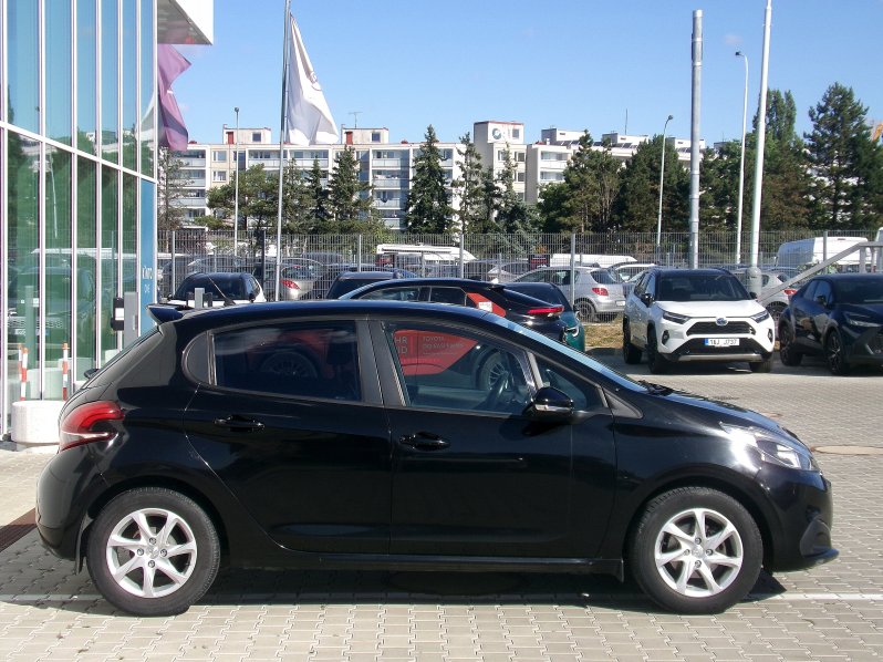 Peugeot 208 ACTIVE 1,2 PureTech 60kW full