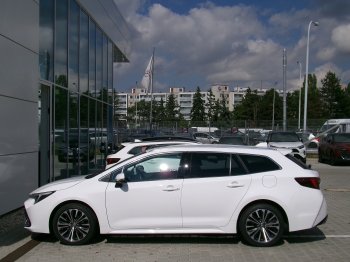 Toyota Corolla TS STYLE 1,8 HEV 103kW AT full