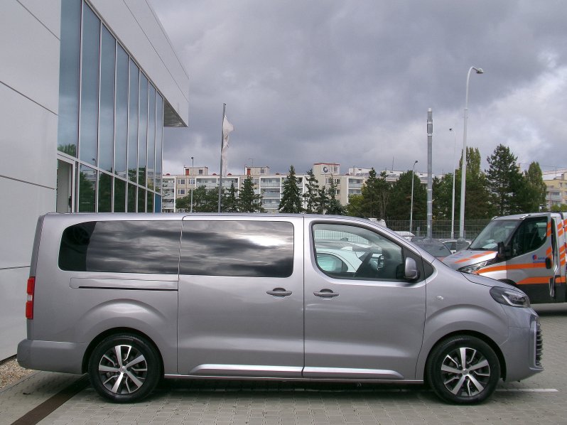 Toyota ProAce Verso VIP L2 Webasto 2,0D-4D AT full