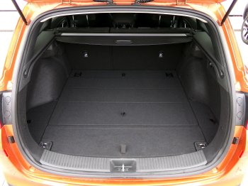 Hyundai i30 WG FAMILY 1,5 T-GDi 103kW full