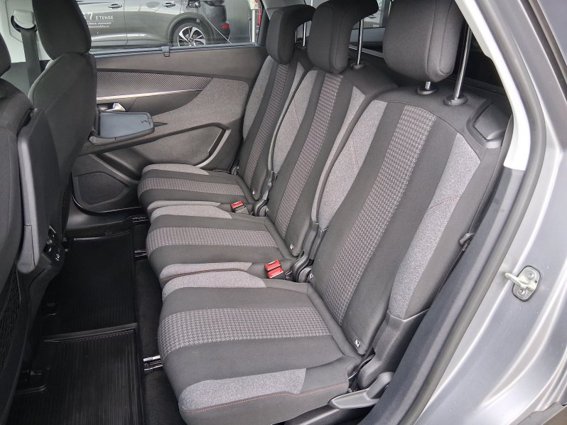 Peugeot 5008 ACTIVE 1.6 BHDi 88 kW full