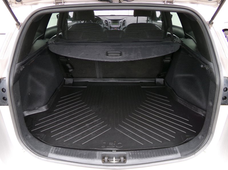 Hyundai i30 WG GO Czech 1,6 GDi 99kW MAN6 full