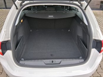 Peugeot 308 ACTIVE 1.5 BHDi 96kW full