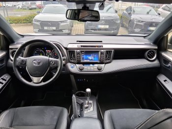 Toyota RAV4 EXECUTIVE 2.5 Hyb. 4×4 145 kW full