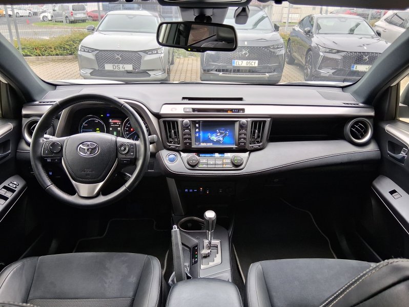 Toyota RAV4 EXECUTIVE 2.5 Hyb. 4×4 145 kW full