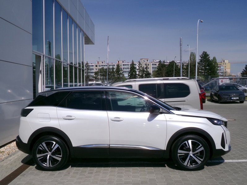 Peugeot 3008 GT 1.5 BlueHDi 96kW AT8 full