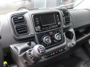 Peugeot Boxer 4350 L4 BlueHDi 180k S&S MAN6 full