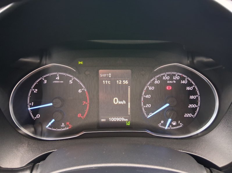 Toyota Yaris SELECTION 1.5 VVT-i 82kW full