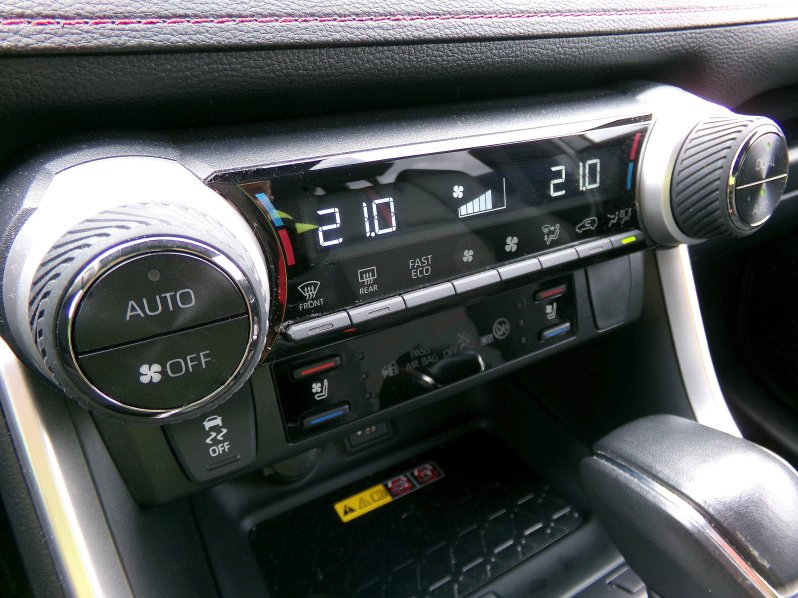 Toyota RAV4 EXECUTIVE JBL 2,5 PHEV 4×4 AT full