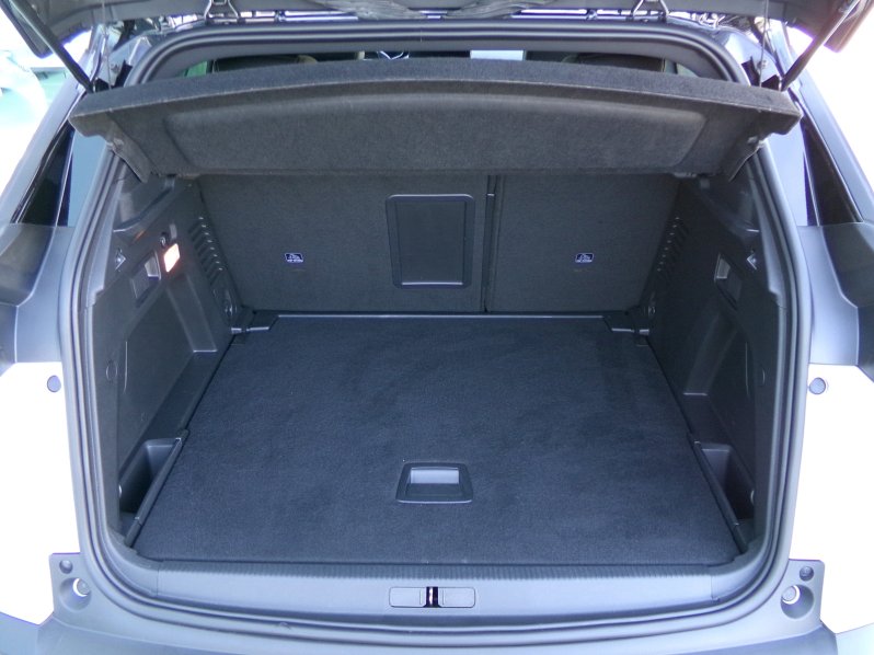 Peugeot 3008 GT 1.5 BlueHDi 96kW AT8 full