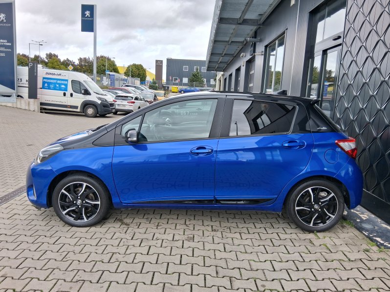 Toyota Yaris SELECTION 1.5 VVT-i 82kW full