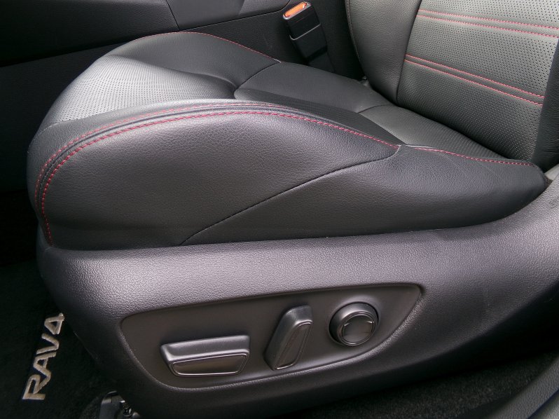 Toyota RAV4 EXECUTIVE JBL 2,5 PHEV 4×4 AT full