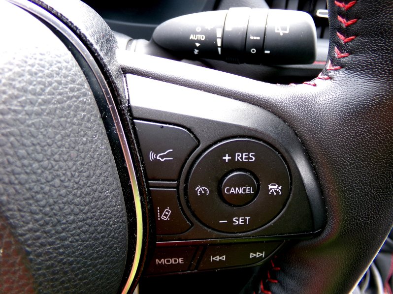 Toyota RAV4 EXECUTIVE JBL 2,5 PHEV 4×4 AT full