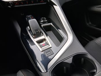 Peugeot 5008 ACTIVE 1.6 BHDi 88 kW full