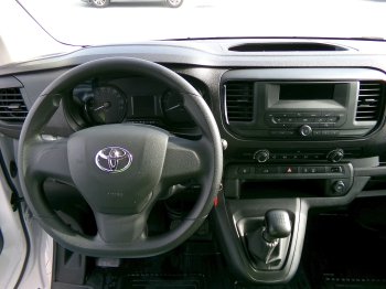 Toyota ProAce ACTIVE 2,0 D-4D L2 106kW full