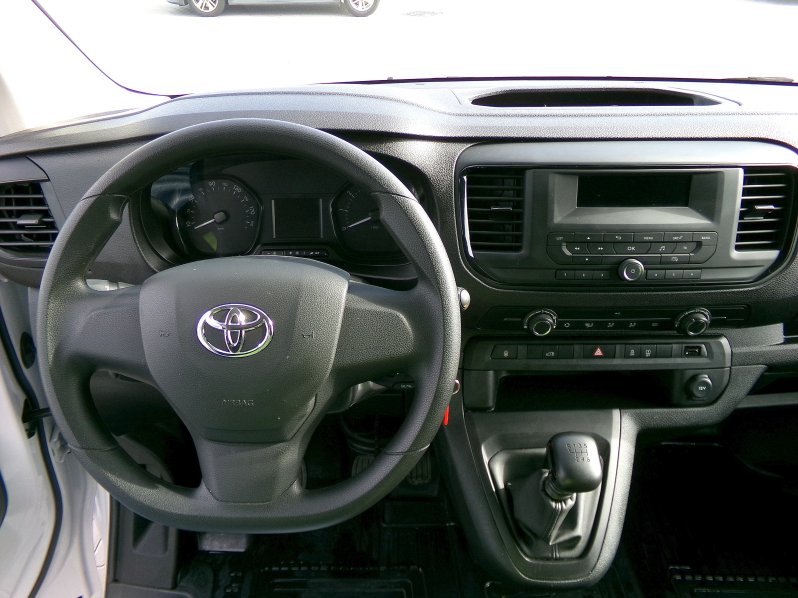 Toyota ProAce ACTIVE 2,0 D-4D L2 106kW full