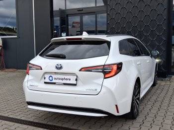 Toyota Corolla COM. TECH STYLE 1.8 Hyb. 90 kW full