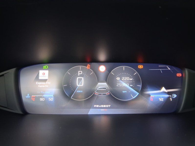 Peugeot 308 ALLURE 1.2 PureTech 96 kW full