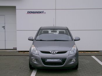 Hyundai i20 INCLUSIVE+ 1,2i 57kW 1.MAJITEL full