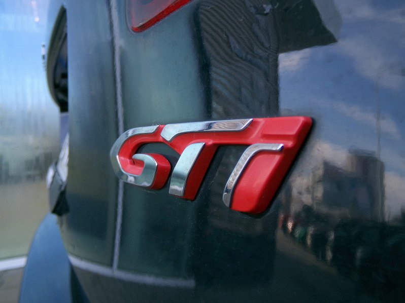 Peugeot 308 GTi 1.6 TURBO 270k MAN6 full