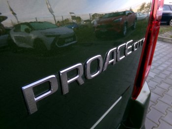 Toyota ProAce City Verso LONG VIP 1.5 D-4D 96kW AT8 full