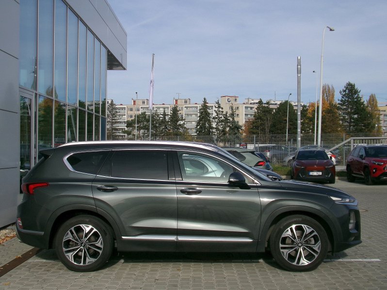 Hyundai Santa Fe PREMIUM 2,0 CRDi 136kW 4X4 AT full
