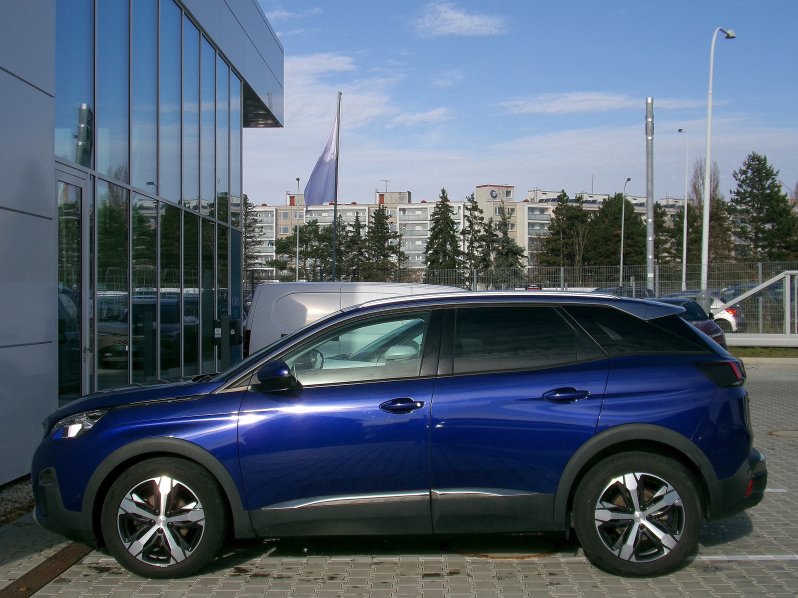 Peugeot 3008 ALLURE+ 2.0 BlueHDi 110kW full