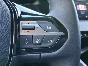 Peugeot 308 ALLURE 1.2 PureTech 96 kW full