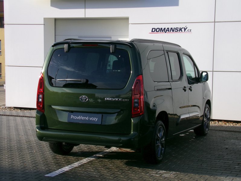 Toyota ProAce City Verso LONG VIP 1.5 D-4D 96kW AT8 full