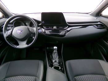 Toyota C-HR STYLE 1,8 HYBRID 90kW AT full