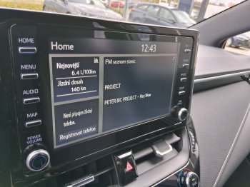 Toyota Corolla COM. TECH STYLE 1.8 Hyb. 90 kW full