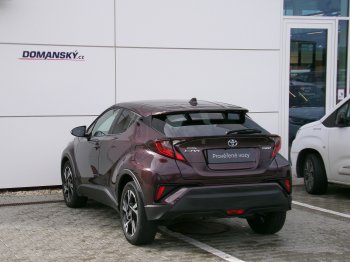 Toyota C-HR STYLE 1,8 HYBRID 90kW AT full