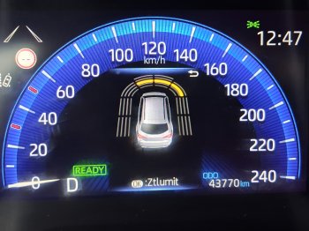 Toyota Corolla COM. TECH STYLE 1.8 Hyb. 90 kW full