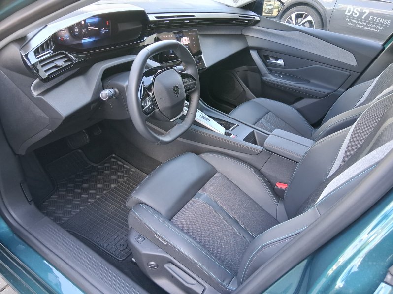 Peugeot 308 ALLURE 1.2 PureTech 96 kW full