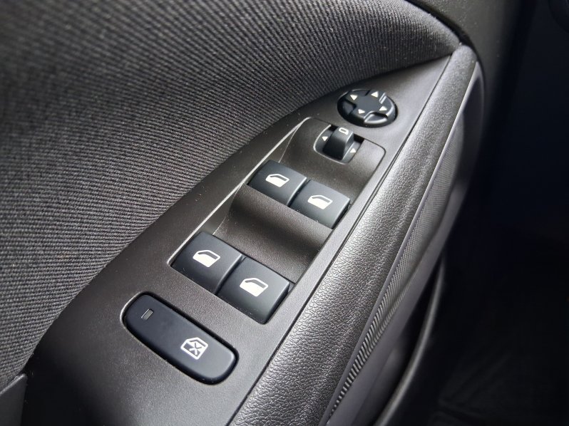 Opel Crossland EDITION 1.2 TURBO 81 kW full