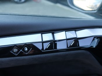 DS Automobiles DS4 EDITION FRANCE 1,5 BlueHDi 130 full