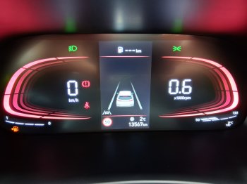 Hyundai i30 FAMILY 1.5 T-GDi MHEV 103 kW full