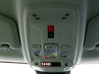 Citroën C4 X SHINE 1.2 PureTech 96kW AT8 full