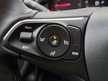 Opel Crossland X SMILE 1.2 TURBO 96 kW full