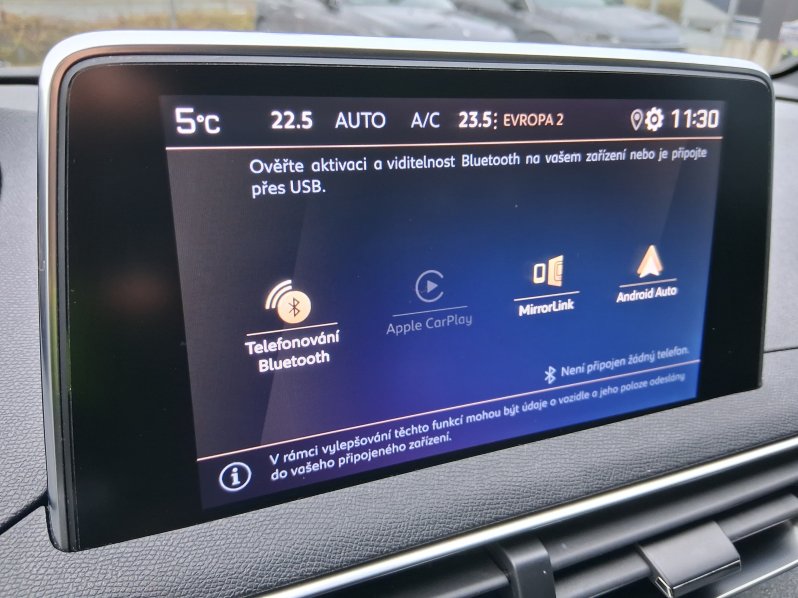 Peugeot 5008 GT LINE 1.6 PureTech 133 kW full