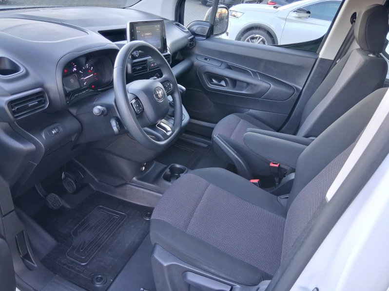 Toyota ProAce City CREWCAB ACTIVE 1.5 D-4D 75 kW full