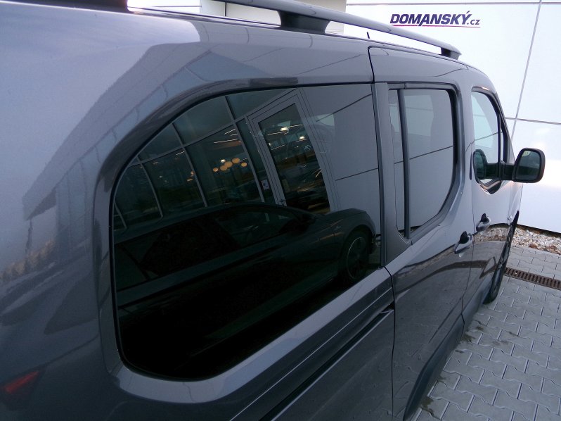 Citroën ë-Berlingo SHINE ELEKTROMOTOR 100kW AT full