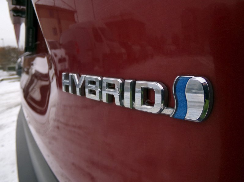 Toyota RAV4 EXECUTIVE 2,5 HEV 4×4 163kW AT full