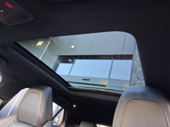 Peugeot 2008 GT 1.2 PureTech 114 kW full