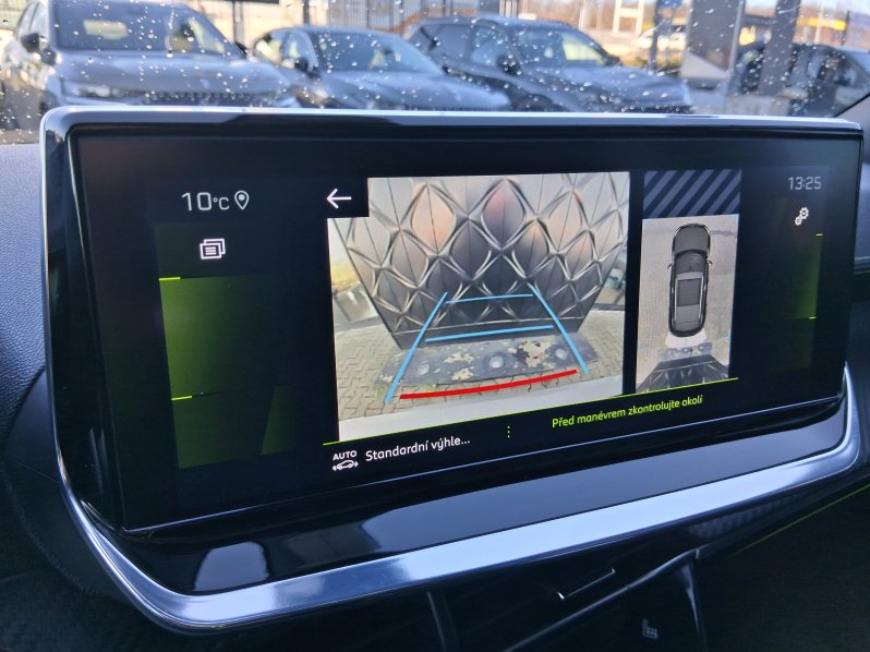 Peugeot 2008 GT 1.2 PureTech 114 kW full